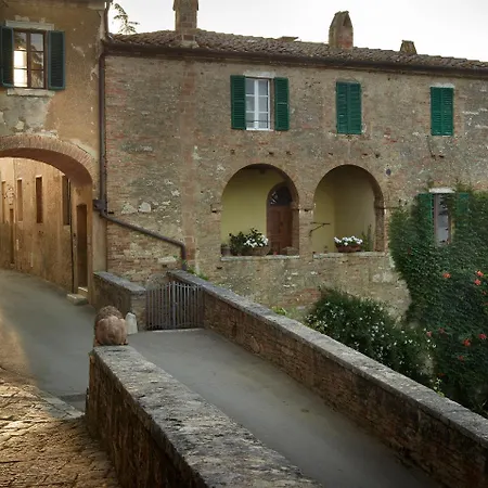 Borgo Lucignanello Bandini Hébergement de vacances *