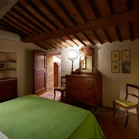 Borgo Lucignanello Bandini Hébergement de vacances *
