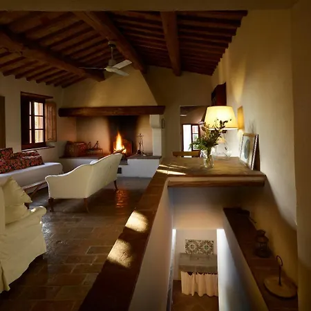 Hébergement de vacances Borgo Lucignanello Bandini *