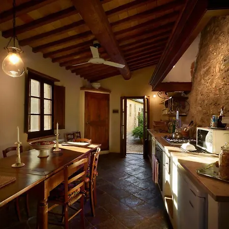 Borgo Lucignanello Bandini Hébergement de vacances San Giovanni dʼAsso
