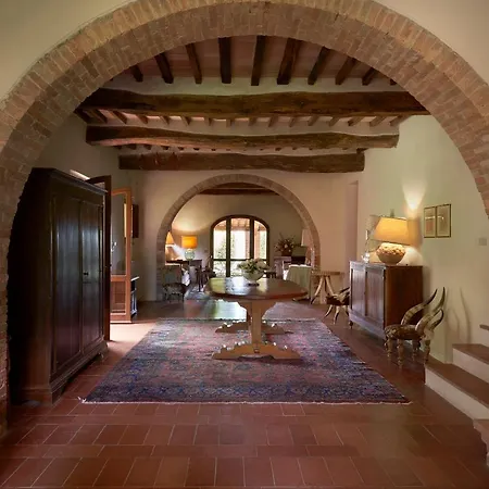Borgo Lucignanello Bandini Hébergement de vacances San Giovanni dʼAsso